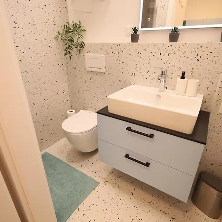 Urban Haven Osadna By Stadium And Center Appartement *