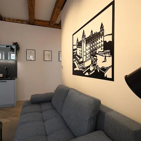 Urban Haven Osadna By Stadium And Center Apartamento
