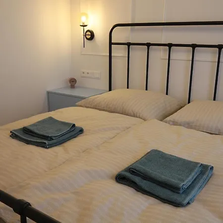 Apartamento Urban Haven Osadna By Stadium And Center *